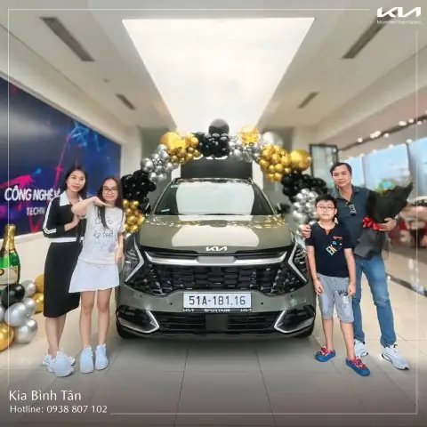 Lễ Giao Xe Ô Tô Ấn Tượng