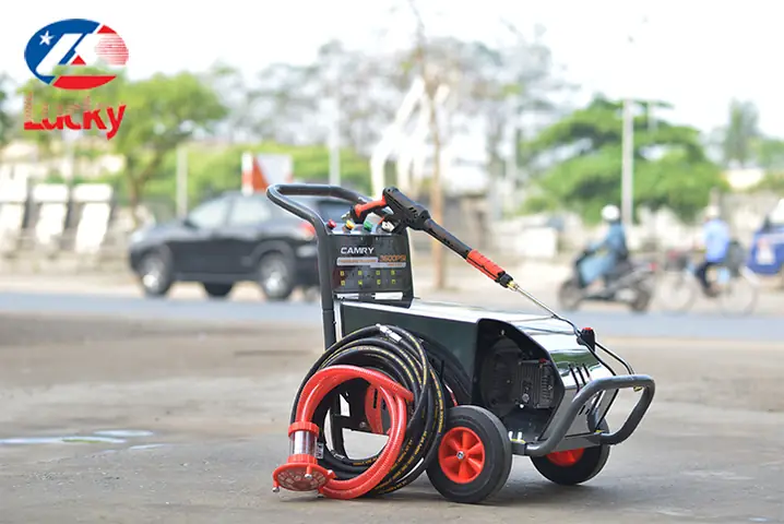 Máy Rửa Xe Ô Tô Áp Lực Cao: Đánh Giá Chi Tiết Và Hướng Dẫn Lựa Chọn Từ Chuyên Gia