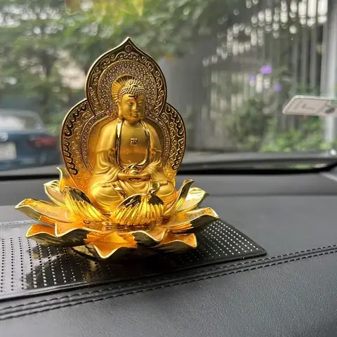 Mệnh Thổ Nên Để Gì Trong Xe Ô Tô? Bí Quyết Cân Bình Hành Mệnh Thổ Nên Để Gì Trong Xe Ô Tô? Bí Quyết Cân Bình Hành