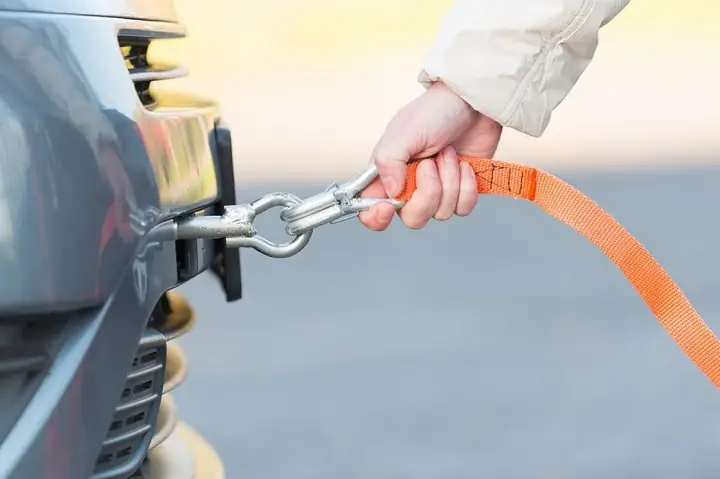 Móc Cứu Hộ Xe Ô Tô Đặt Bên Phải Móc Cứu Hộ Xe Ô Tô Đặt Bên Phải