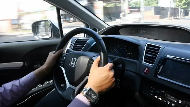 Học Lái Xe Ô Tô Toàn Diện: Từ Chuẩn Bị Đến Thi Bằng B2