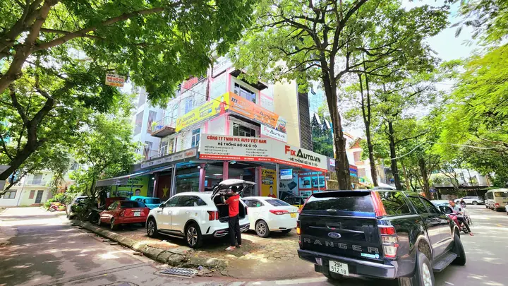 Nâng Cấp Xe Ô Tô: Hướng Dẫn Toàn Diện Cho Chủ Sở Hữu Mercedes