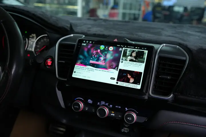 Nghe Nhạc Qua Bluetooth Trên Xe Ô Tô