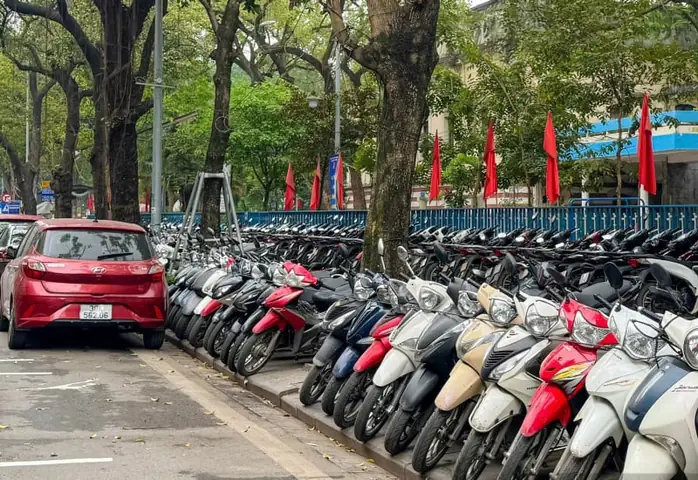 Những Điểm Đỗ Xe Ô Tô Tại Hà Nội Những Điểm Đỗ Xe Ô Tô Tại Hà Nội