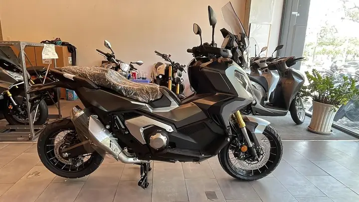 Những Xe Ô Tô Phân Khối Lớn Bị Những Xe Ô Tô Phân Khối Lớn Bị