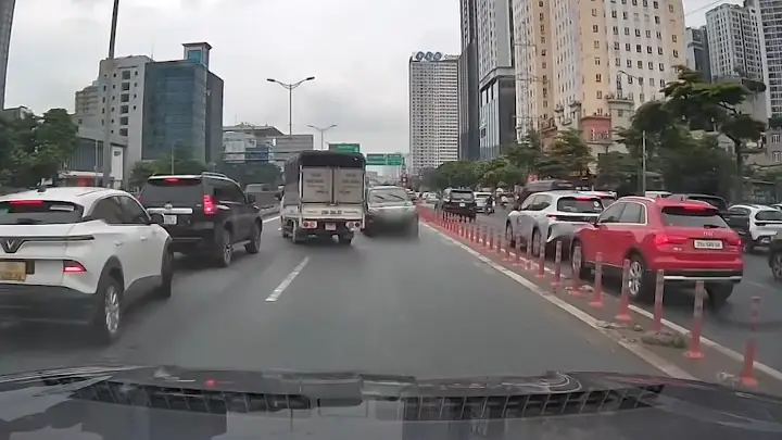 Nổ Xe Ô Tô Ở Hà Nội Nổ Xe Ô Tô Ở Hà Nội