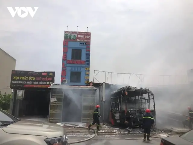Nội Thất Xe Ô Tô Lớn Tại Bắc Giang