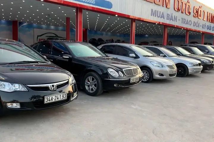 Review Xe Mercedes Cũ: Hướng Dẫn Mua Xe Cũ Chất Lượng
