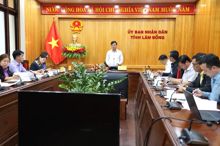 Quy Chế Quản Lý Xe Ô Tô Cứu Thương Quy Chế Quản Lý Xe Ô Tô Cứu Thương