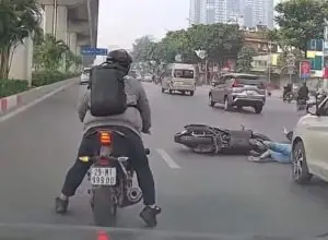 Rã Máy Xe Ô Tô Có Hại Không Rã Máy Xe Ô Tô Có Hại Không