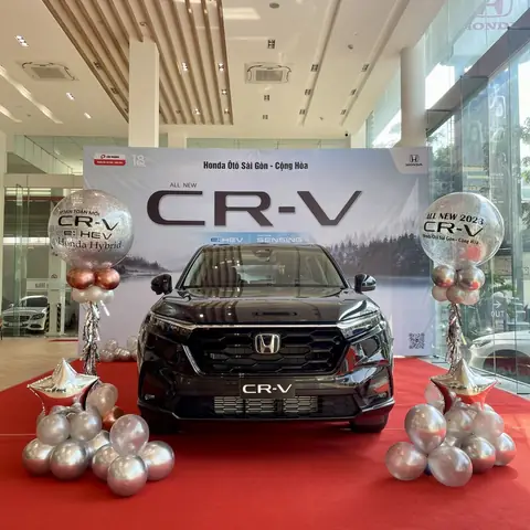 Showroom Trưng Bày Xe Ô Tô