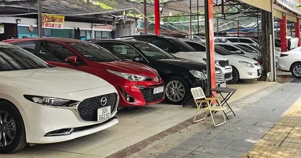 Thị Trường Xe Cũ Cuối Năm: Thời Cơ Vàng Hay Bẫy Rủi Ro? Thị Trường Xe Cũ Cuối Năm: Thời Cơ Vàng Hay Bẫy Rủi Ro?
