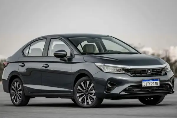 Lít Xăng Ô Tô Đi Bao Nhiêu Km? Số Liệu Thực Tế & Bí Quyết Tiết Kiệm Lít Xăng Ô Tô Đi Bao Nhiêu Km? Số Liệu Thực Tế & Bí Quyết Tiết Kiệm