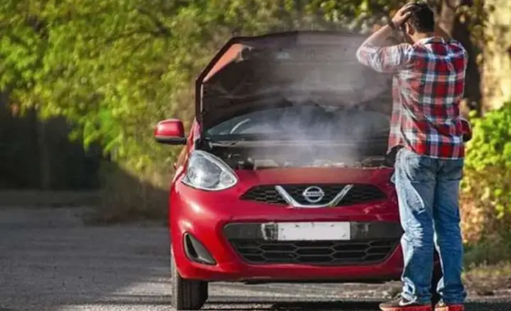 Xe Ô Tô Chết Máy Khi Giảm Ga: Nguyên Nhân & Cách Khắc Phục Chi Tiết