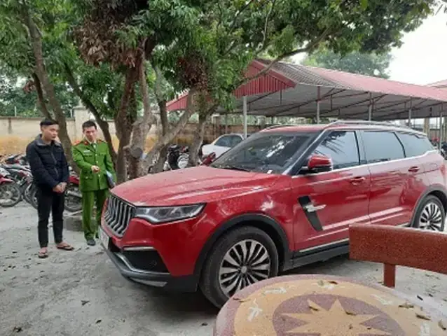 Phú Lê Và Bộ Sưu Tập Xe Hơi Sang Trọng: Phân Tích Chuyên Sâu