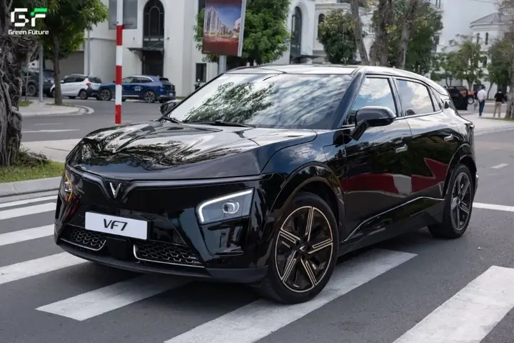 Xe Ô Tô Đi Cửa Lò Xe Ô Tô Đi Cửa Lò