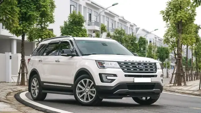 Đánh Giá Chi Tiết Xe Ô Tô Ford Nhập Khẩu: Từ Mustang Đến Transit Đánh Giá Chi Tiết Xe Ô Tô Ford Nhập Khẩu: Từ Mustang Đến Transit