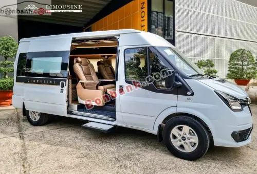Đánh Giá Chi Tiết Ford Transit Limousine 2026: Van Cao Cấp Cho Doanh Nhân?