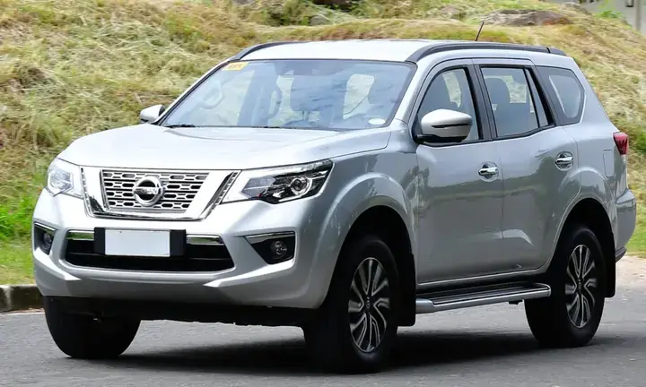 Đánh Giá Chi Tiết Nissan Terra: Suv 7 Chỗ Off-road Thực Thụ Có Đáng Mua?