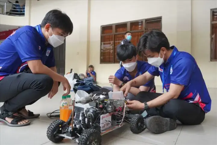 Hướng Dẫn Chi Tiết Cách Chế Tạo Xe Tự Chế Ô Tô Mini Từ A Đến Z