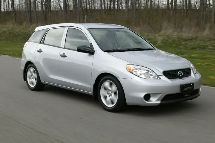 05 Toyota Matrix 05 Toyota Matrix
