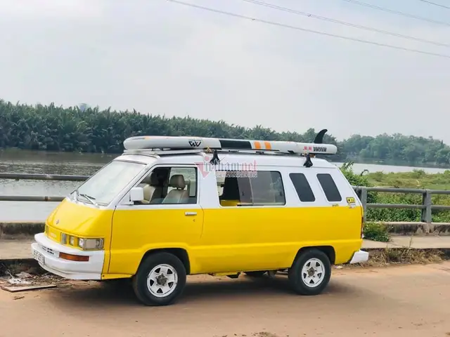 1987 Toyota Van