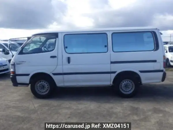 1999 Toyota Van