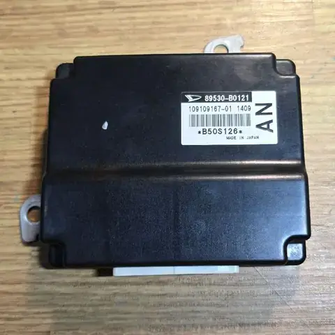 B0121 Toyota