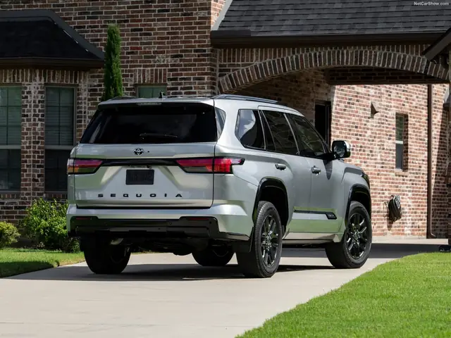 Bán Toyota Sequoia Bán Toyota Sequoia