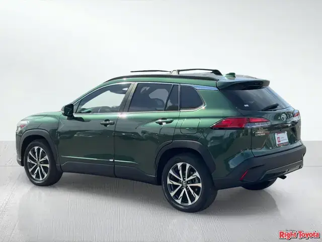 Confer Toyota