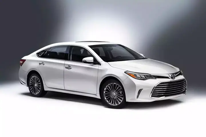 Giá Toyota Avalon Giá Toyota Avalon