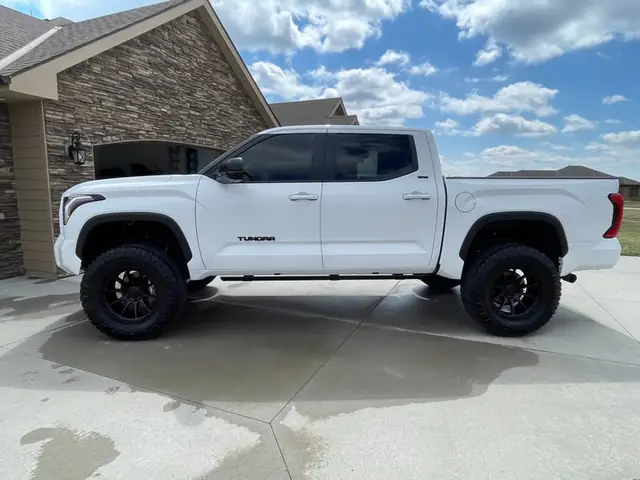 Lifted Toyota Tundra Lifted Toyota Tundra