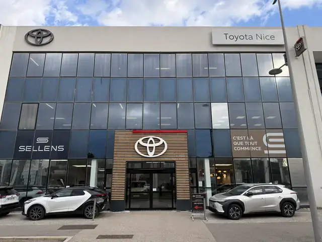 Magasin Toyota Magasin Toyota