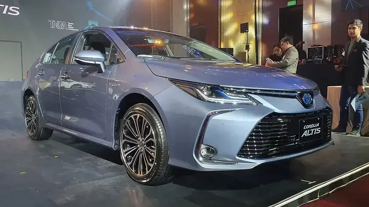Novia Toyota