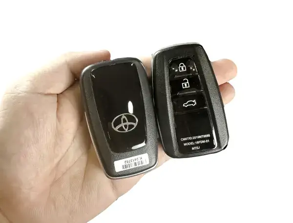 Smartkey Toyota.pdf Smartkey Toyota.pdf