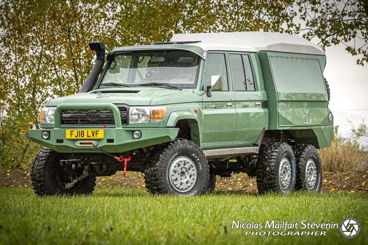 Toyota 6x6