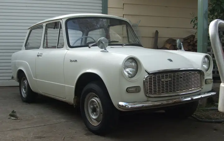 Toyota 700