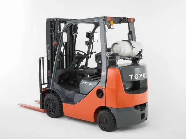 Toyota 8fgcu30