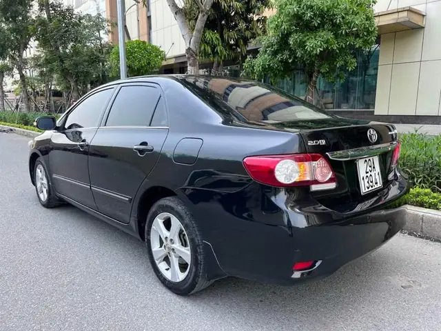 Toyota Altis 2011