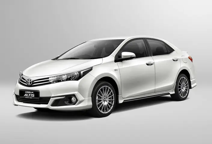 Toyota Altis 2015
