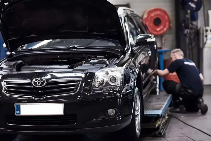 Toyota Autoværksted Toyota Autoværksted