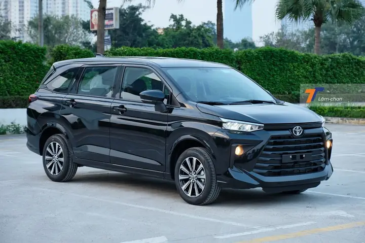 Toyota Avanza Premio
