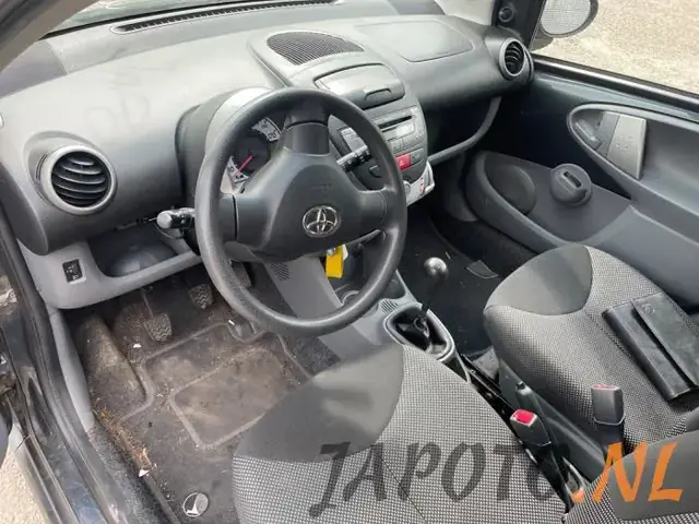 Toyota Aygo 2011 Toyota Aygo 2011