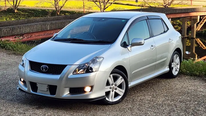 Toyota Blade