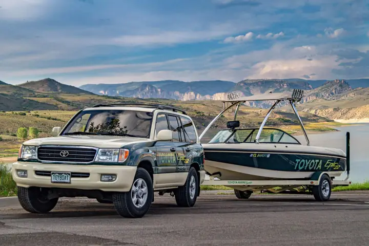 Toyota Boat