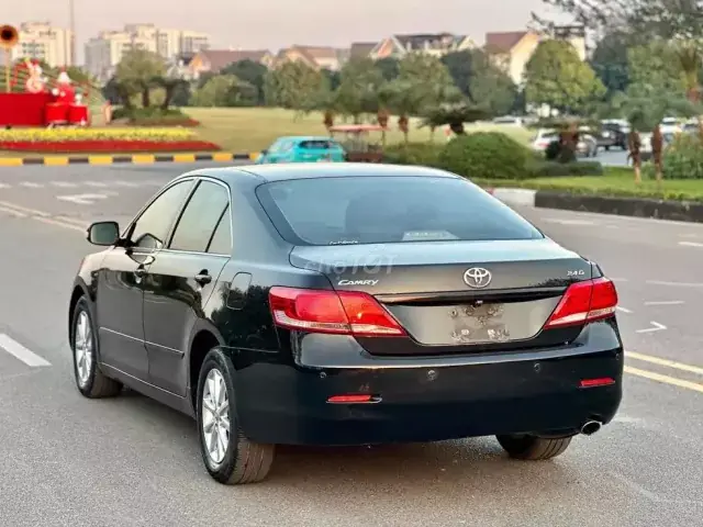 Toyota Camry 2010