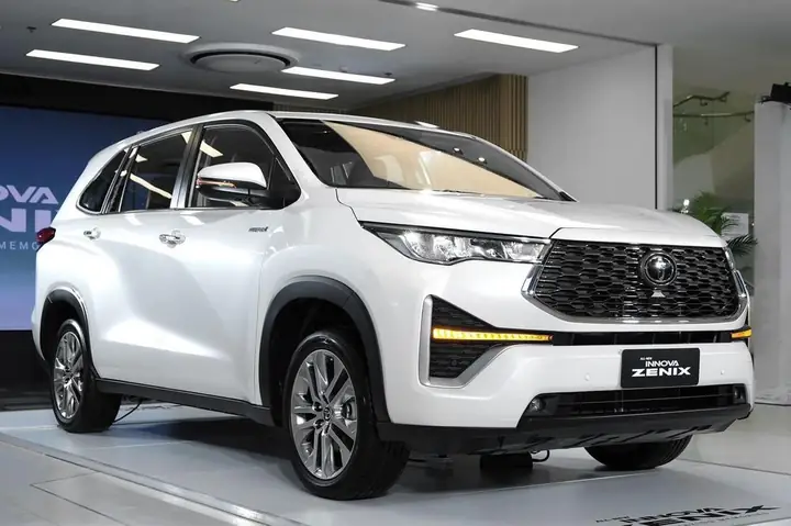 Toyota Crysta