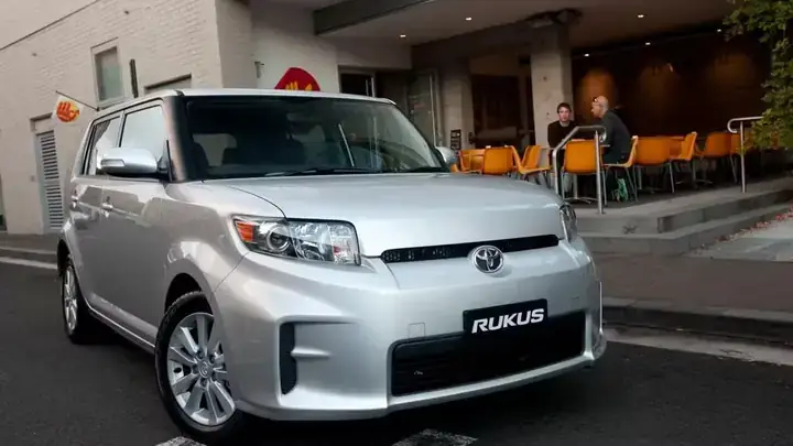 Toyota Cube