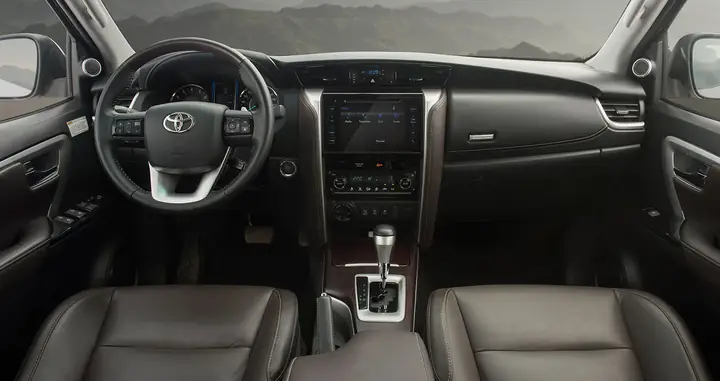 Toyota Fortuner 2017