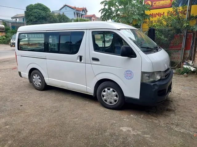 Toyota Hiace 2008